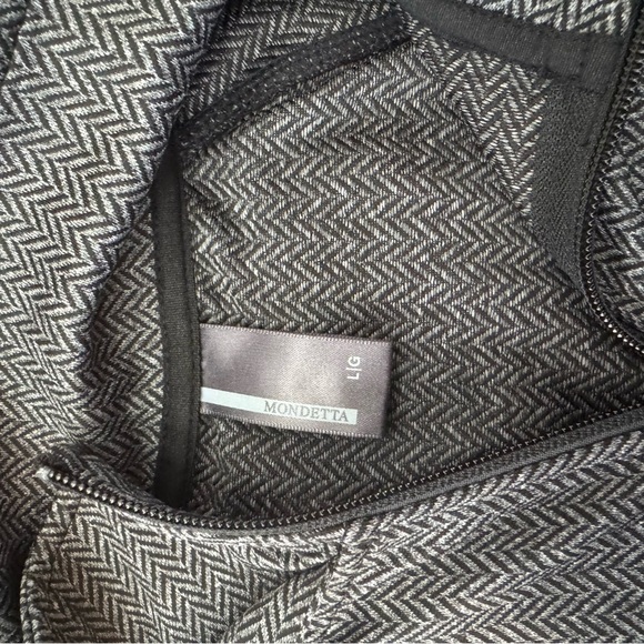 Mondetta Women's Black Hooded Jacket - Picture 3 of 4